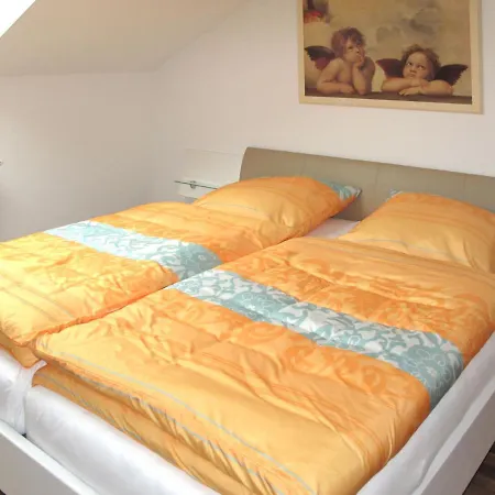 Freisinger-2 By Interhome * Zachenberg